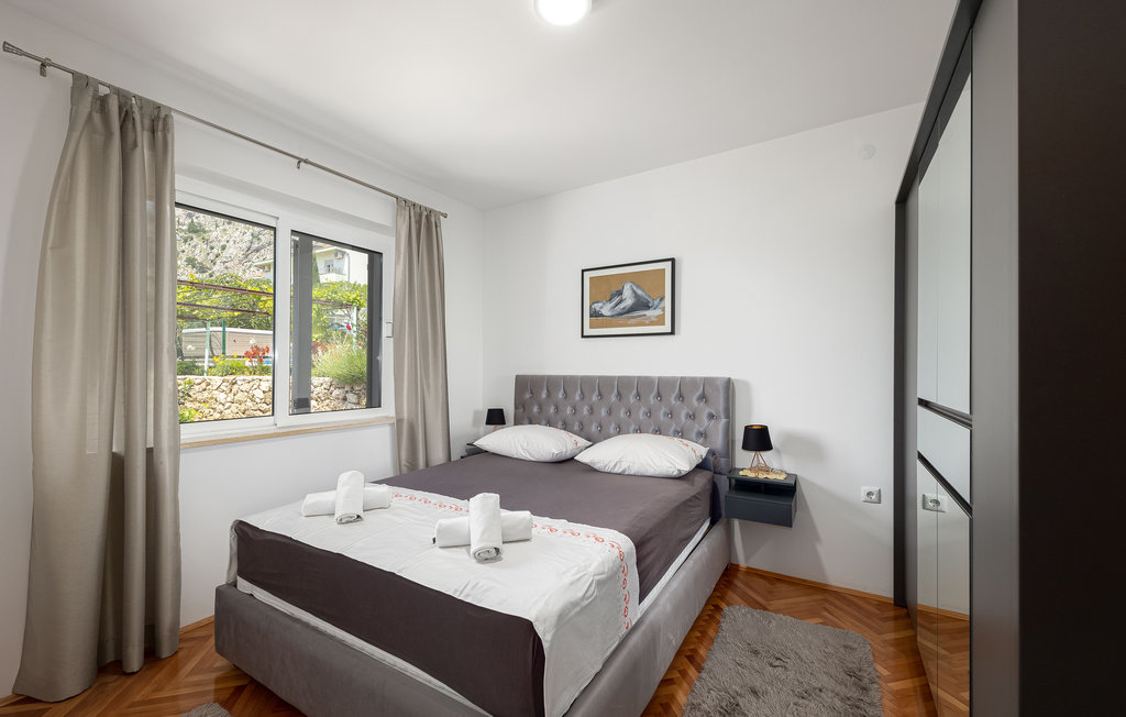 Semesterhus - Omis , Kroatien - CDT272 46