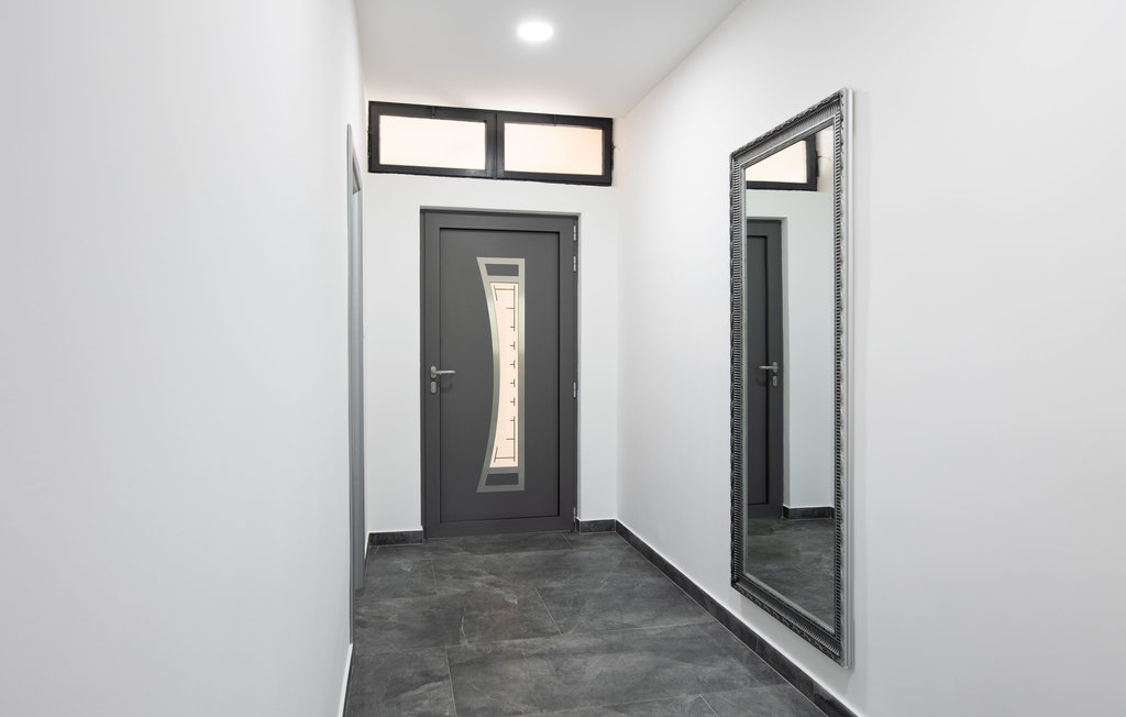 Semesterhus - Omis , Kroatien - CDT272 33