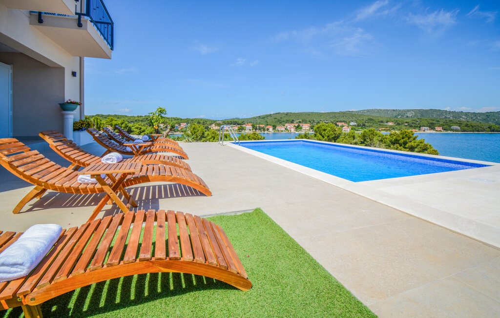 Domy wakacyjne - Dugi otok- Veli Rat , Chorwacja - CDU623 1