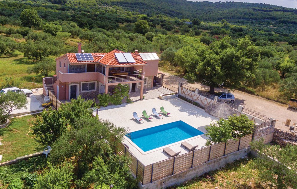 Ferienhaus - Vodice-Tribunj , Kroatien - CDV011 | Novasol