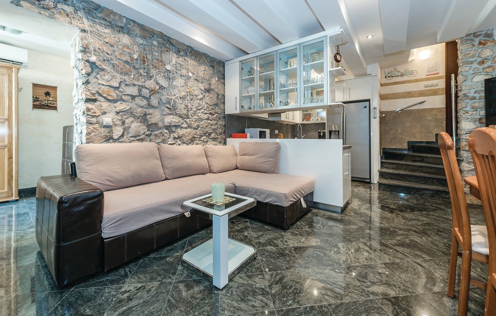 Ferienhaus - Vodice , Kroatien - CDV739 3