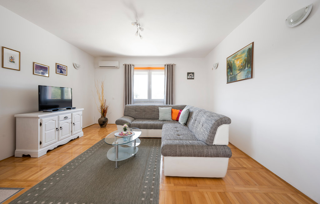 Ferienhaus - Vodice-Dubrava kod Tisna , Kroatien - CDV852 2