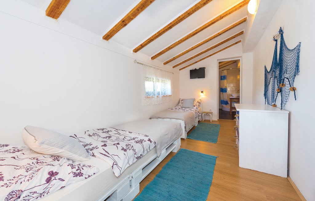 Ferienhaus - Vodice , Kroatien - CDV880 31