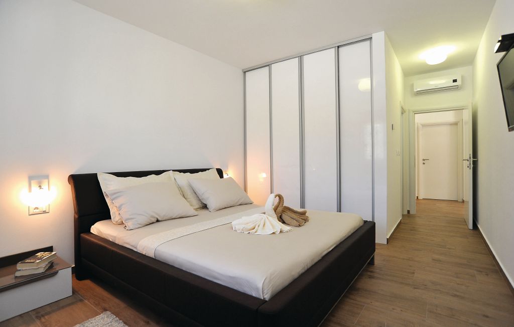 Ferienhaus - Sibenik-Dubrava , Kroatien - CDV680 38