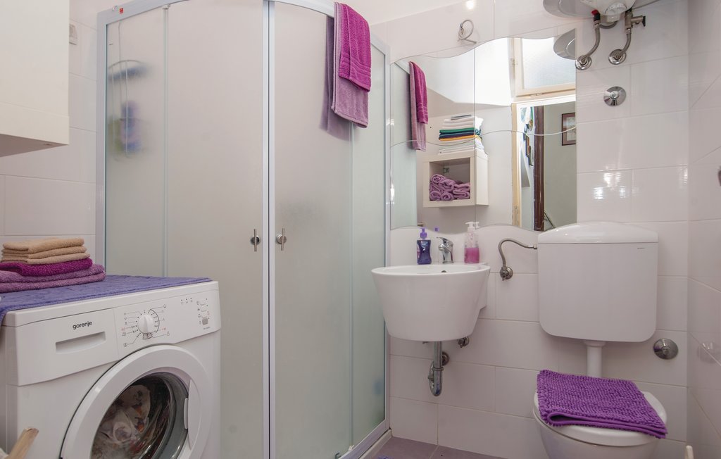 Ferienhaus - Vodice , Kroatien - CDV081 10