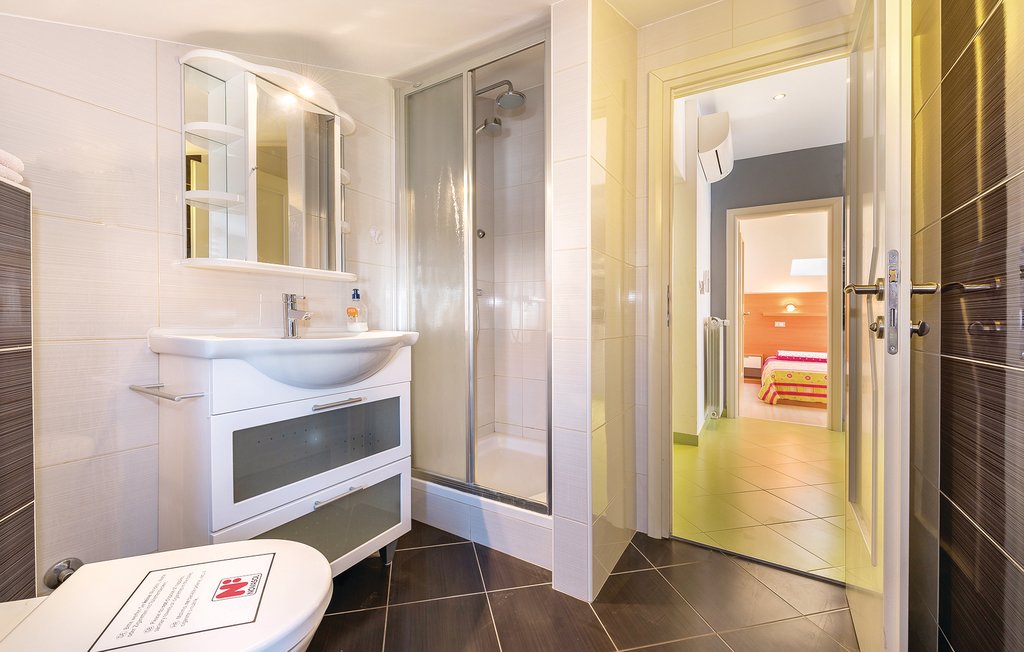 Semesterlägenhet - Vodice , Kroatien - CDV367 20