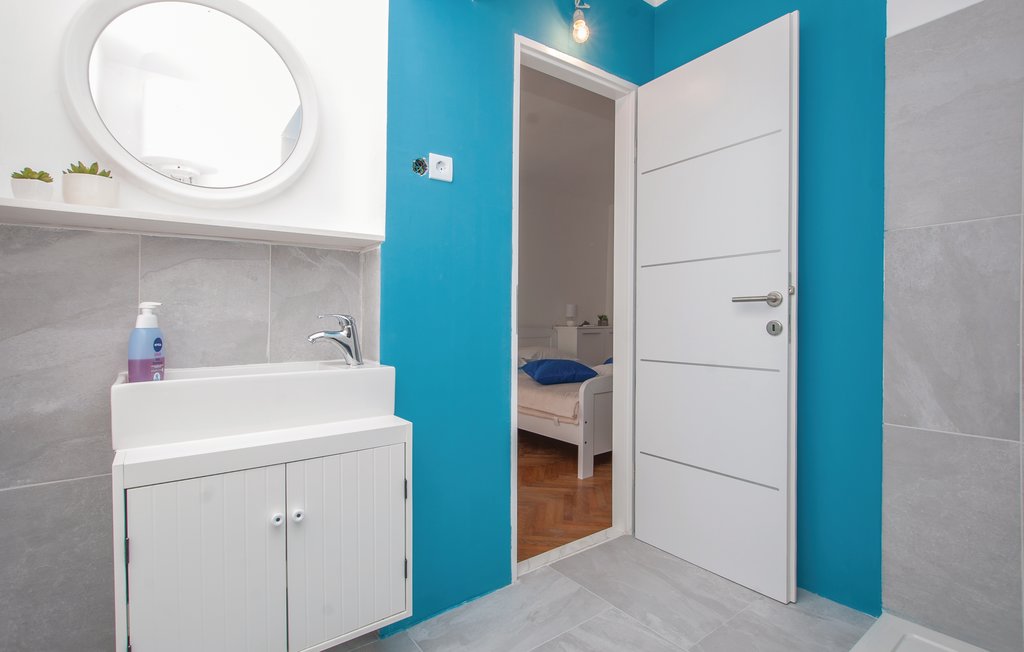 Ferienhaus - Vodice , Kroatien - CDV081 11