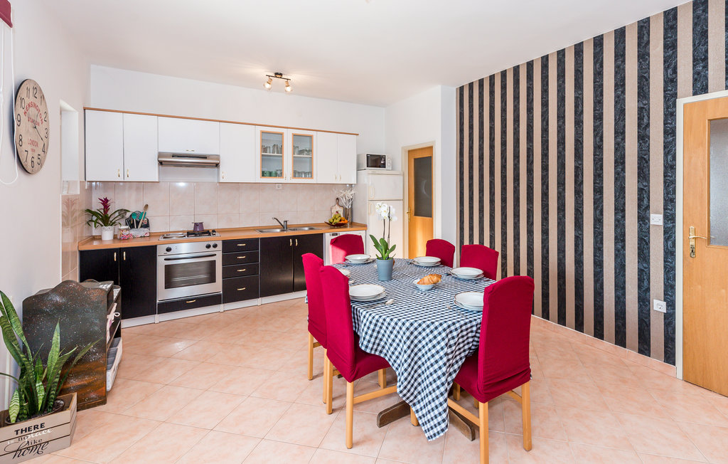 Ferienhaus - Sibenik-Pakovo Selo , Kroatien - CDV791 5