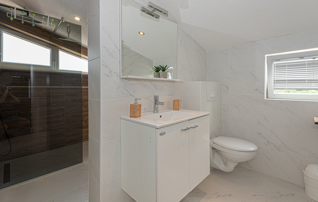 Ferienhaus - Vodice , Kroatien - CDV727 39