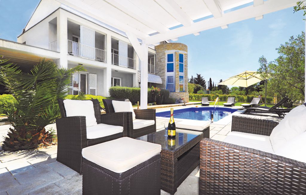 Semesterhus - Zadar-Debeljak , Kroatien - CDZ053 2