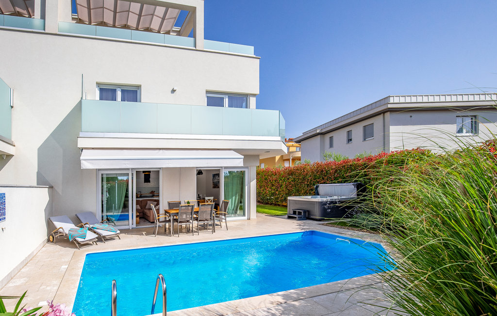 Feriehuse - Premantura , Kroatien - CIA300 1