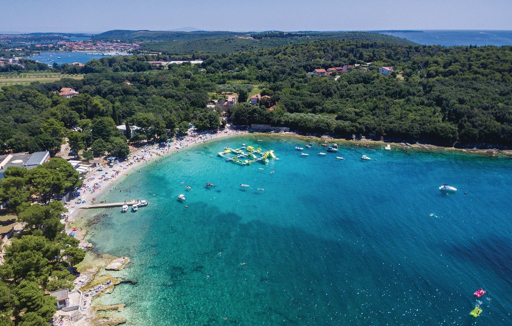 Apartment Banjole Croatia CIB357 Novasol apartment-banjole-croatia-cib357-novasol