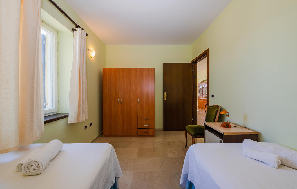 Feriehus - Pomer , Kroatia - CIB495 23