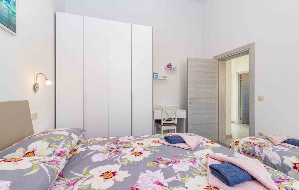 Feriehus - Pula-Vinkuran , Kroatia - CIB328 17