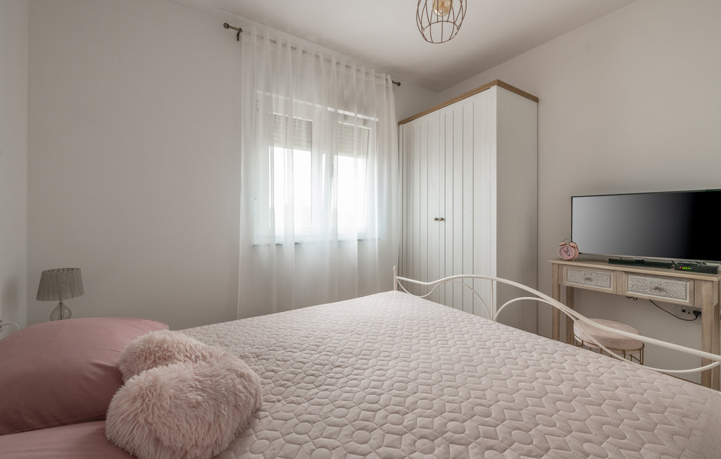 Semesterhus - Pula-Radeki Glavica , Kroatien - CIC027 23