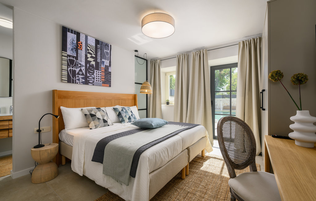 Semesterhus - Tinjan , Kroatien - CIC795 35