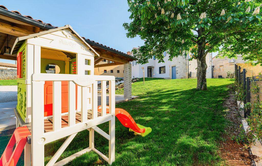 Semesterhus - Tinjan , Kroatien - CIC795 18