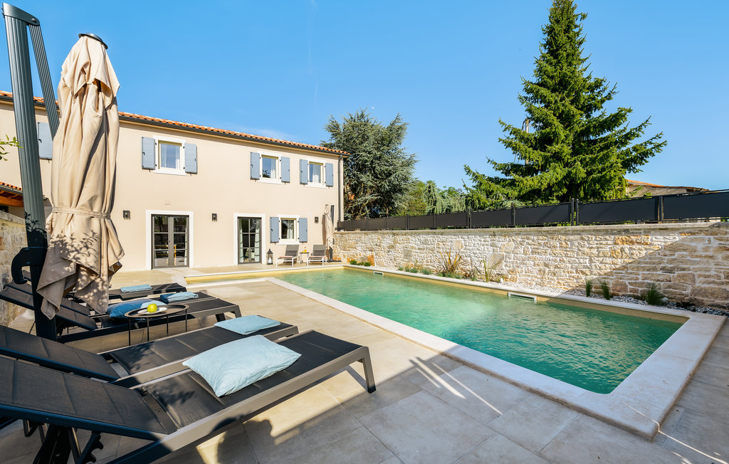 Semesterhus - Tinjan , Kroatien - CIC795 9