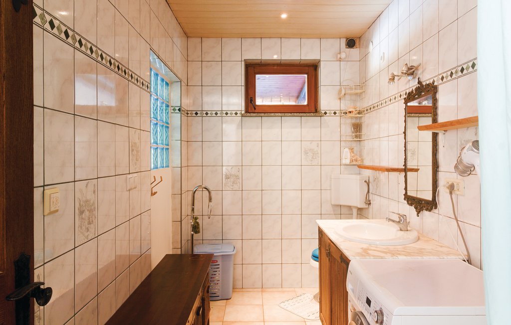 Semesterhus - Pula-Loborika , Kroatien - CIC402 46