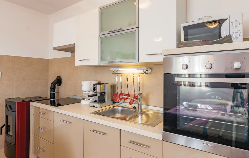 Semesterhus - Zminj , Kroatien - CIC223 9