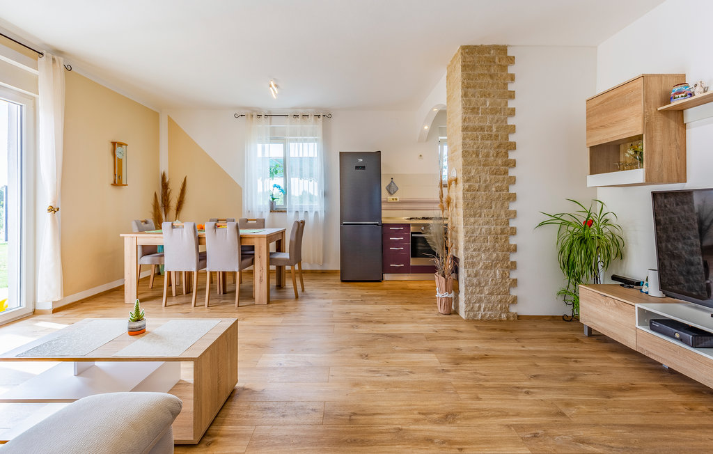 Semesterhus - Pula-Loborika , Kroatien - CIC120 40