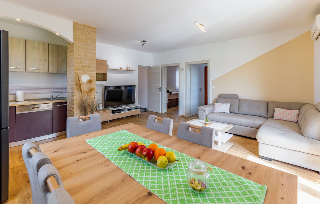 Semesterhus - Pula-Loborika , Kroatien - CIC120 3