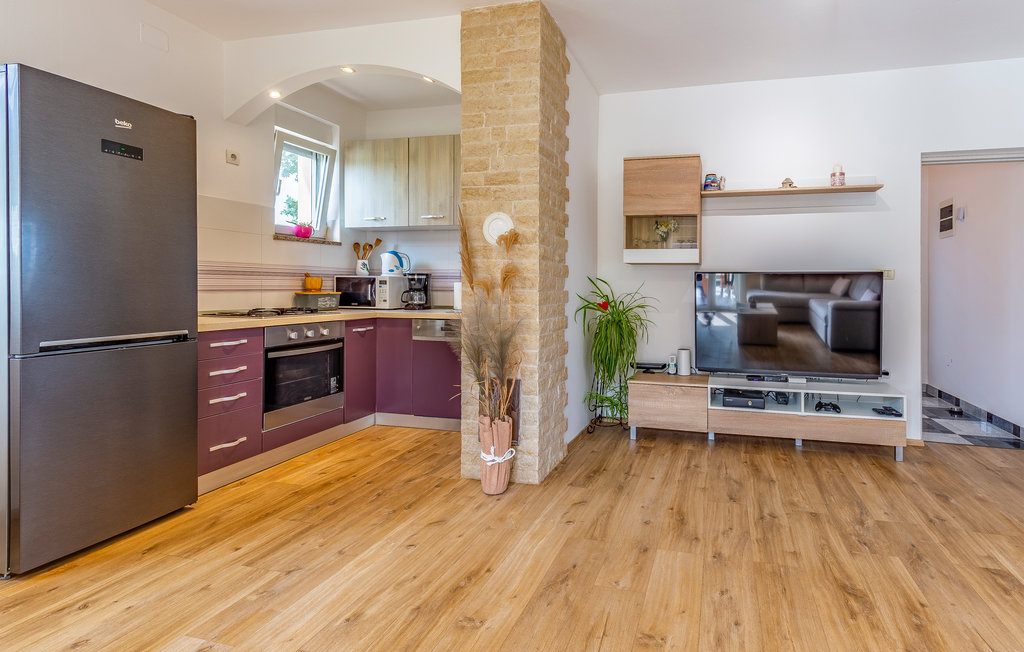 Semesterhus - Pula-Loborika , Kroatien - CIC120 41