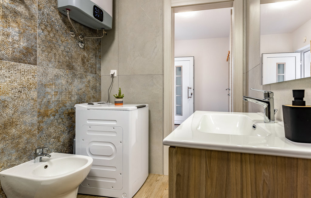 Semesterhus - Pula-Loborika , Kroatien - CIC120 54