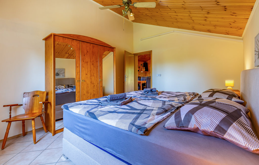 Semesterhus - Pula-Loborika , Kroatien - CIC402 44