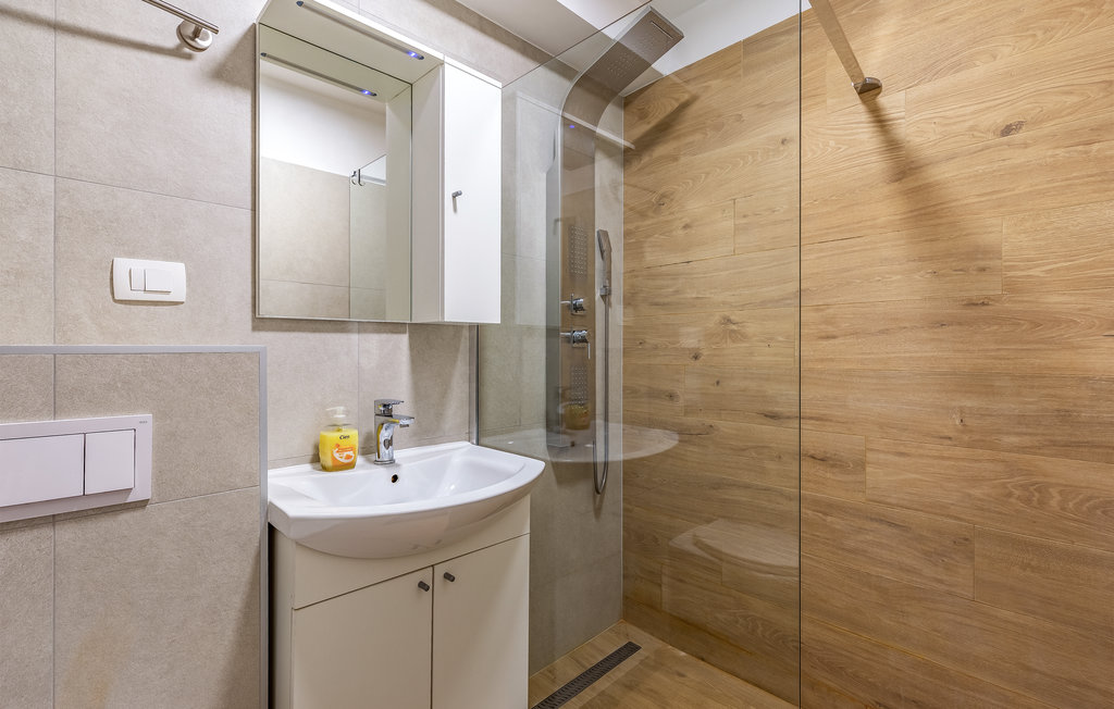 Semesterhus - Pula-Loborika , Kroatien - CIC402 52