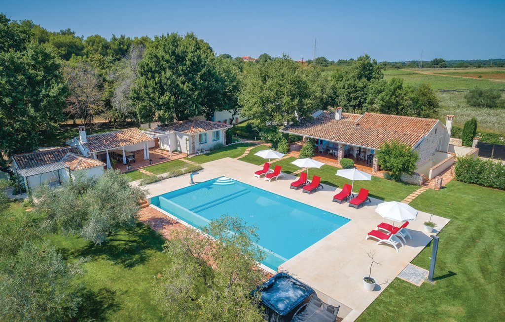 Feriehus - Porec-Tar , Kroatia - CIE843 1