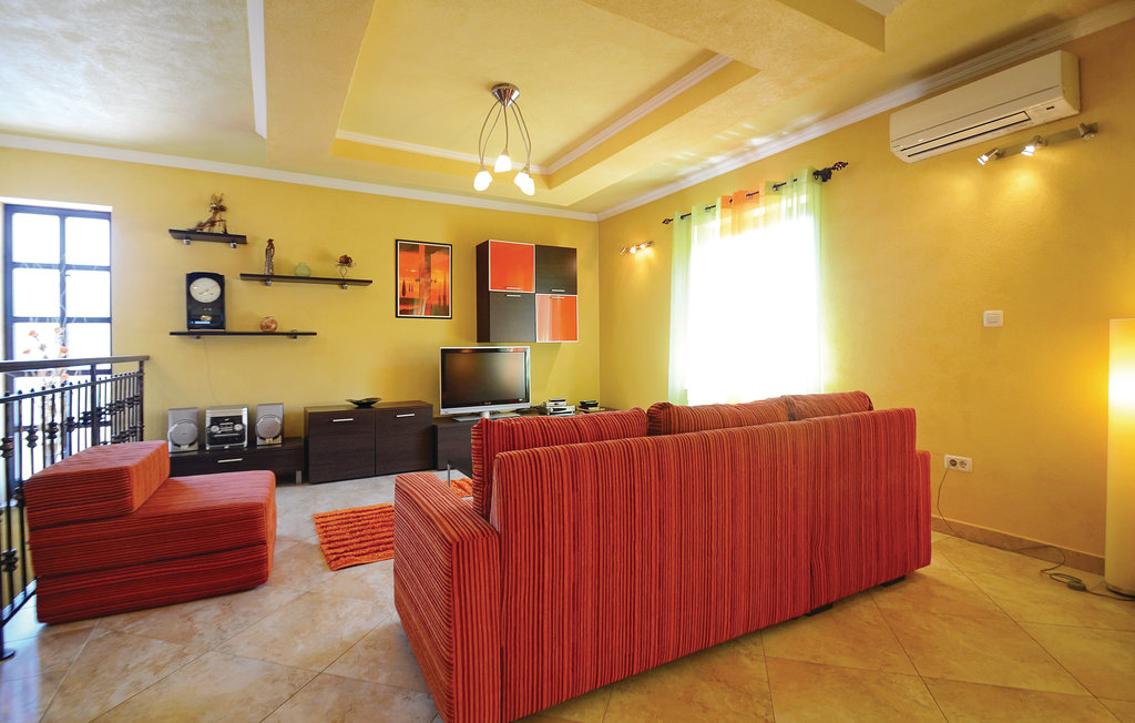 Ferienhaus - Labin-Barisici , Kroatien - CIK643 25