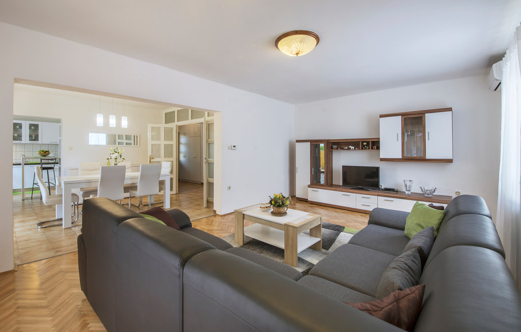 Semesterhus - Labin-Presika , Kroatien - CIK698 3