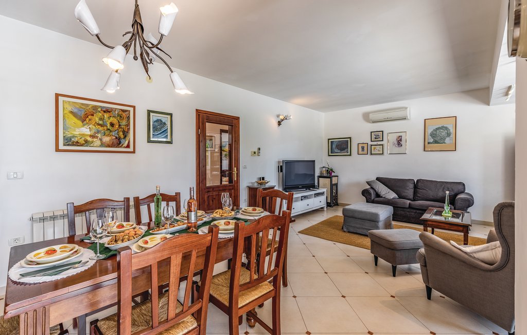 Feriehus - Pula-Marcana , Kroatia - CIK164 31