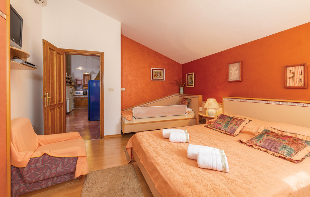 Feriehus - Krnica-Belavici , Kroatia - CIK622 47