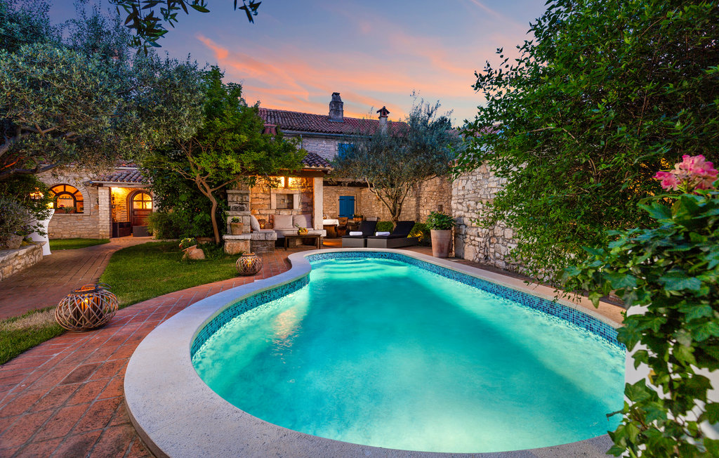 Feriehus - Krnica , Kroatia - CIK127 1