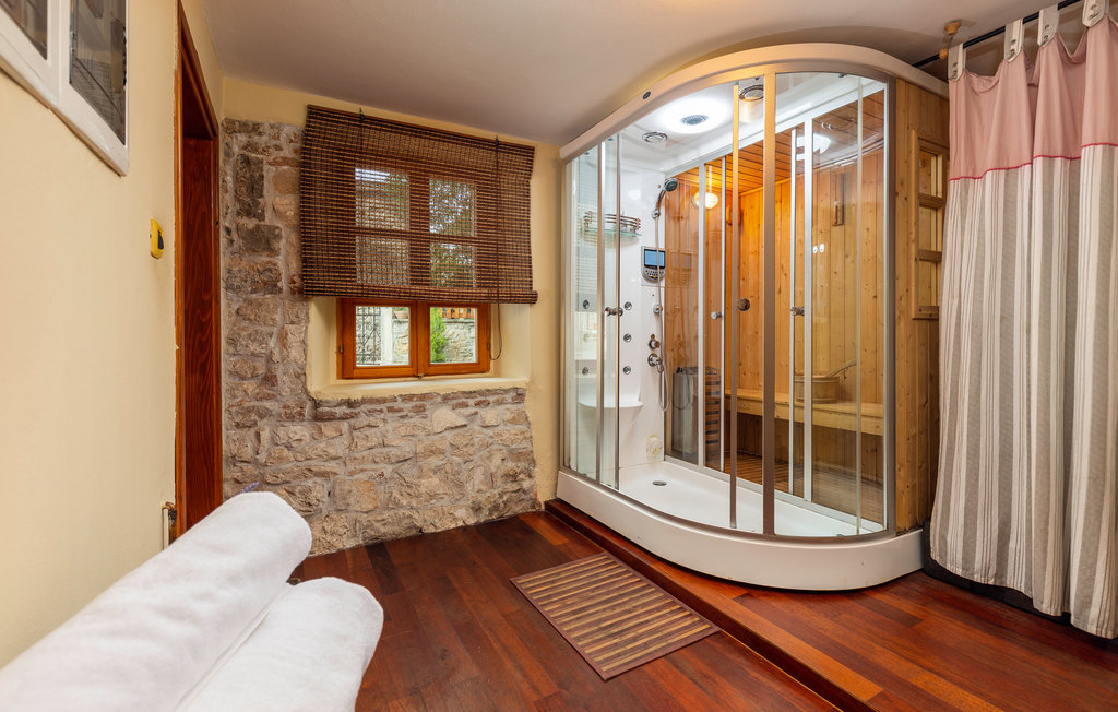 Feriehus - Krnica , Kroatia - CIK127 24