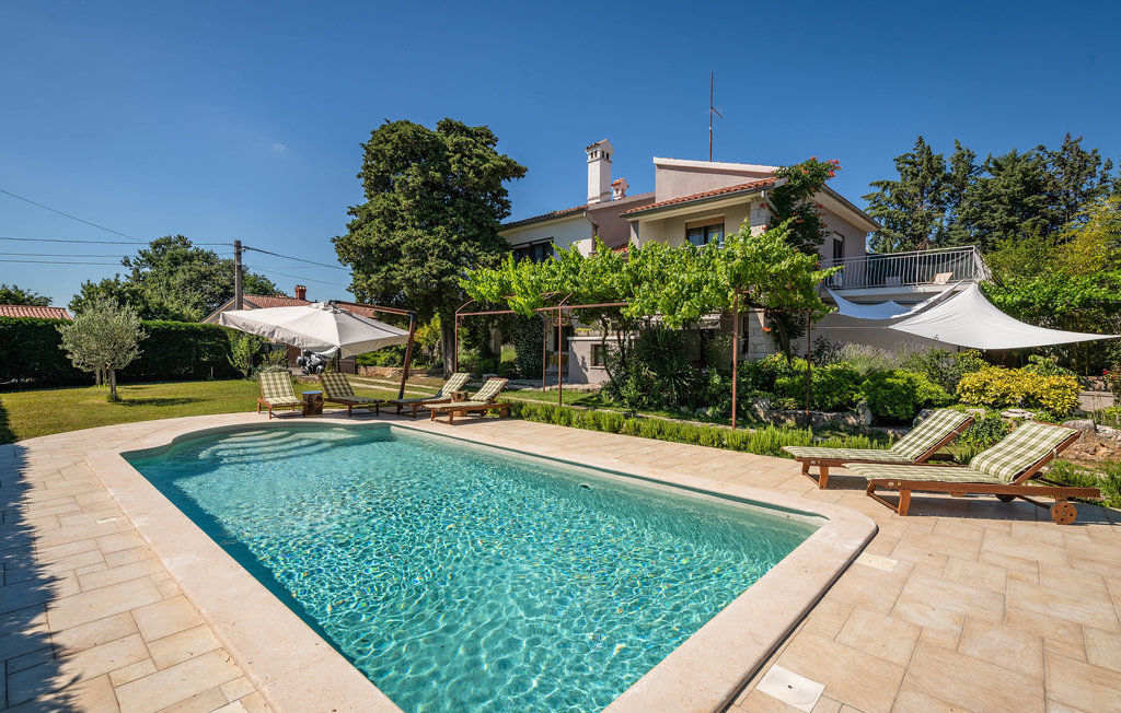 Feriehus - Krnica , Kroatia - CIK191 1