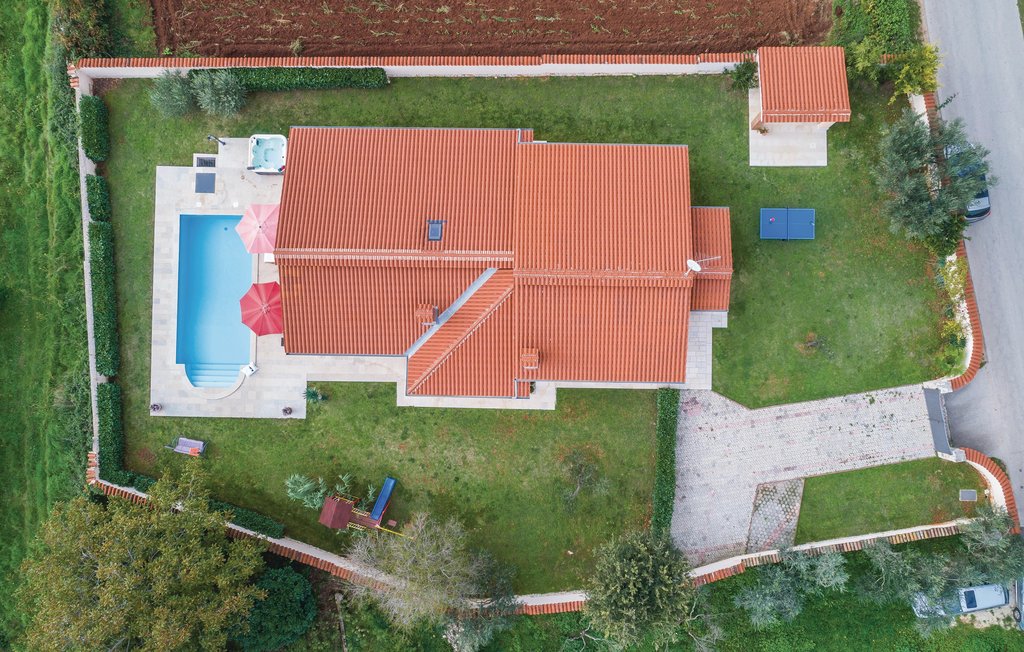 Feriehus - Krnica , Kroatia - CIK195 13