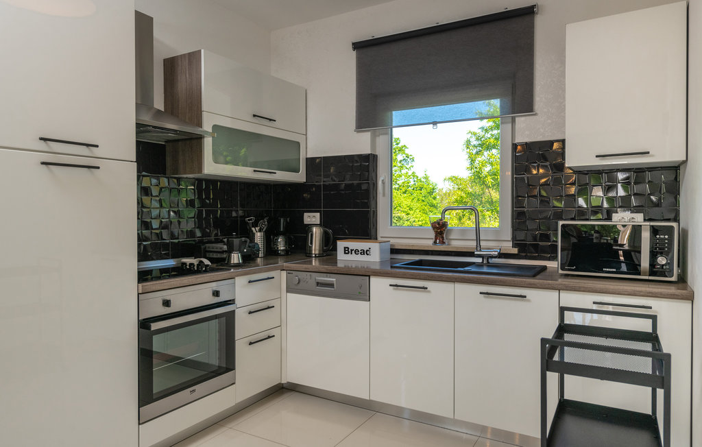 Feriehus - Labin-Strmac , Kroatia - CIK037 6