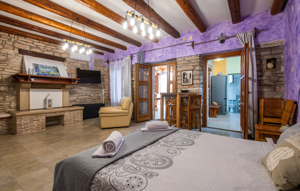 Ferienhaus - Pula-Kavran , Kroatien - CIK497 20