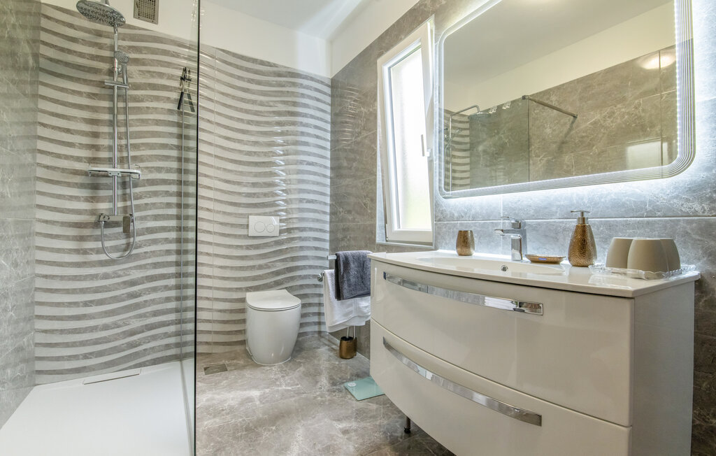 Semesterhus - Labin-Tomovi , Kroatien - CIK805 30