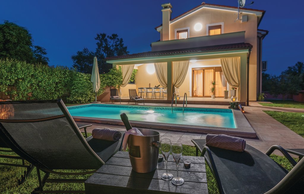 Semesterhus - Pula-Krvavici , Kroatien - CIL833 5