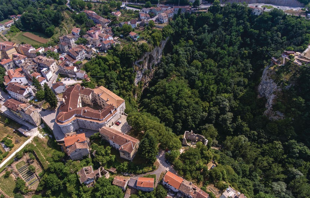 Feriehus - Pazin-Trosti , Kroatia - CIC963 46