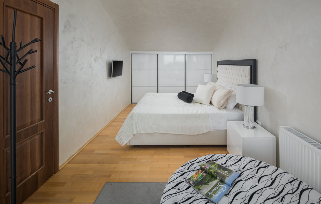 Ferienhaus - Pula-Valtura , Kroatien - CIL555 44