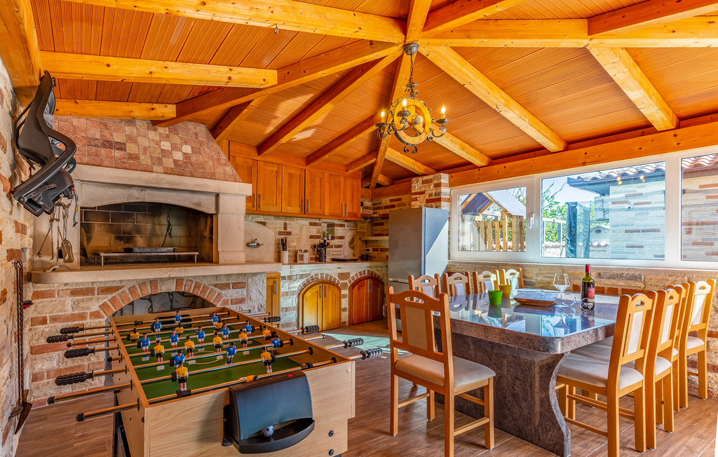 Semesterhus - Medulin , Kroatien - CIM379 3