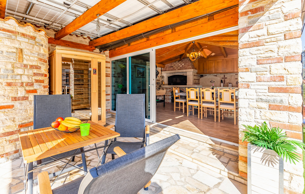 Semesterhus - Medulin , Kroatien - CIM379 8