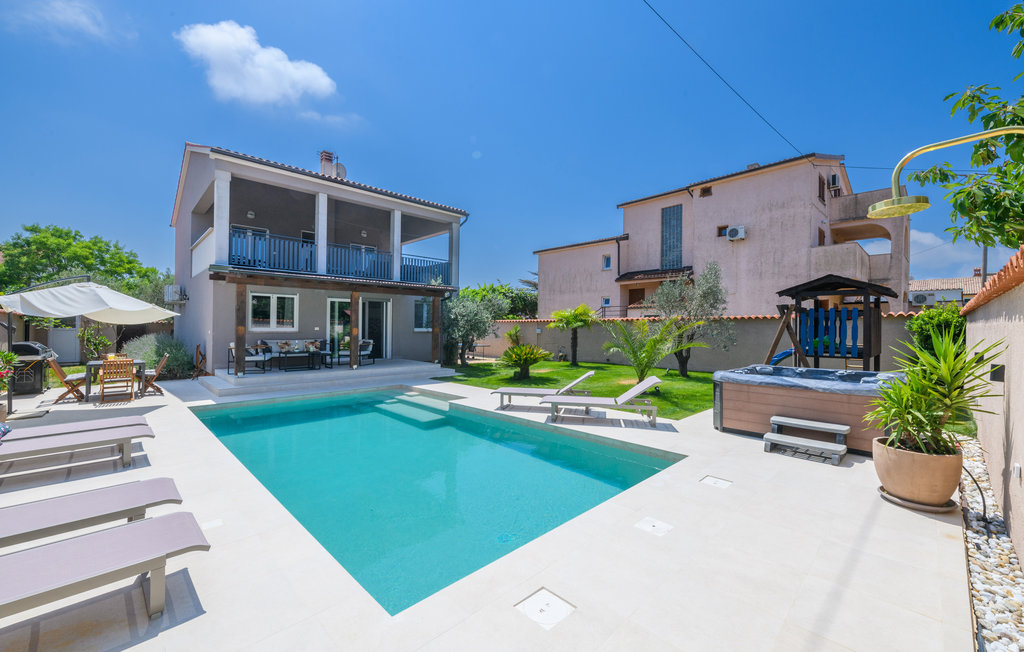 Semesterhus - Medulin , Kroatien - CIM485 11