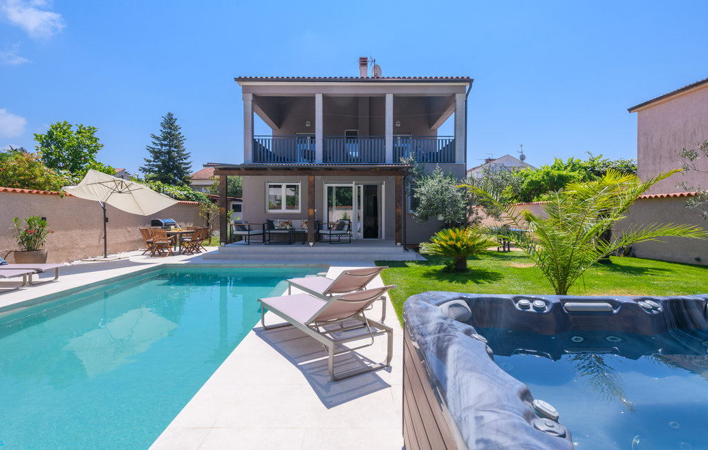 Semesterhus - Medulin , Kroatien - CIM485 1