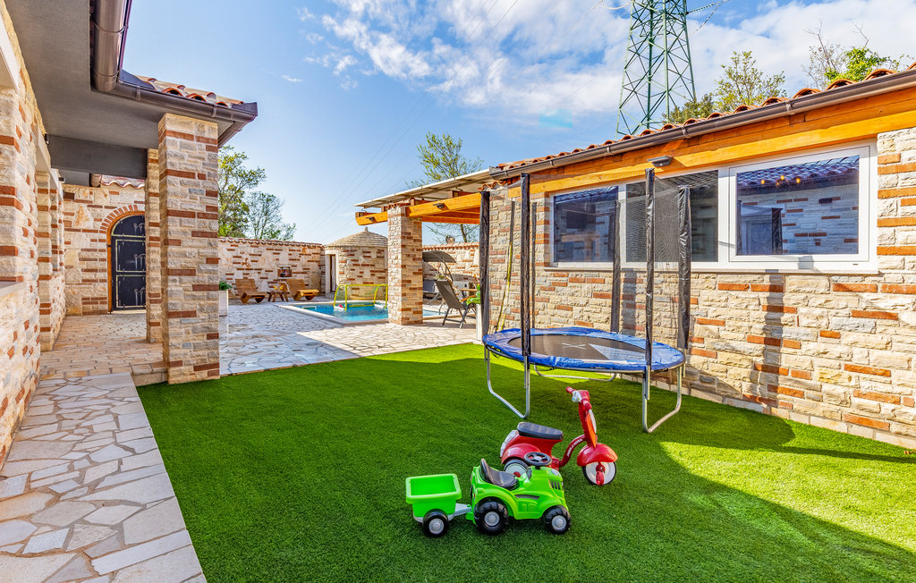 Semesterhus - Medulin , Kroatien - CIM379 26